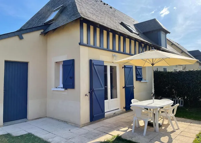 Holiday home La Dunette Port Guillaume - Cabourg -piscine Et A Pied *